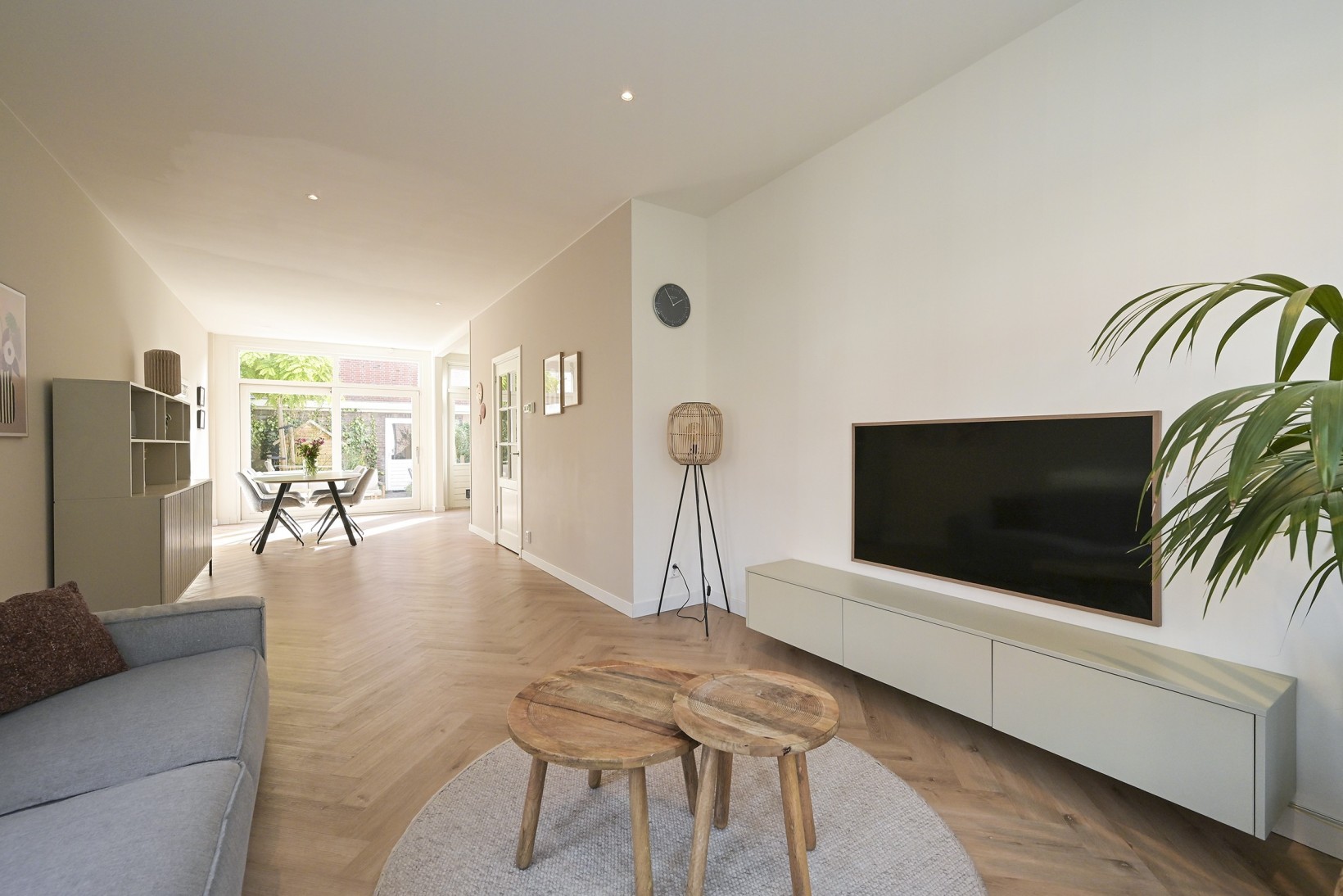Hoekwoning te koop: Meloenstraat 70, 'S-Gravenhage