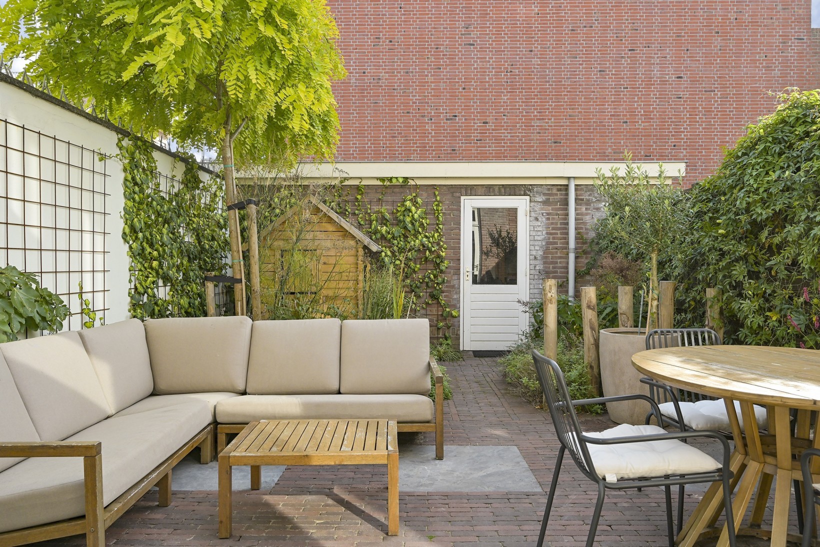 Hoekwoning te koop: Meloenstraat 70, 'S-Gravenhage