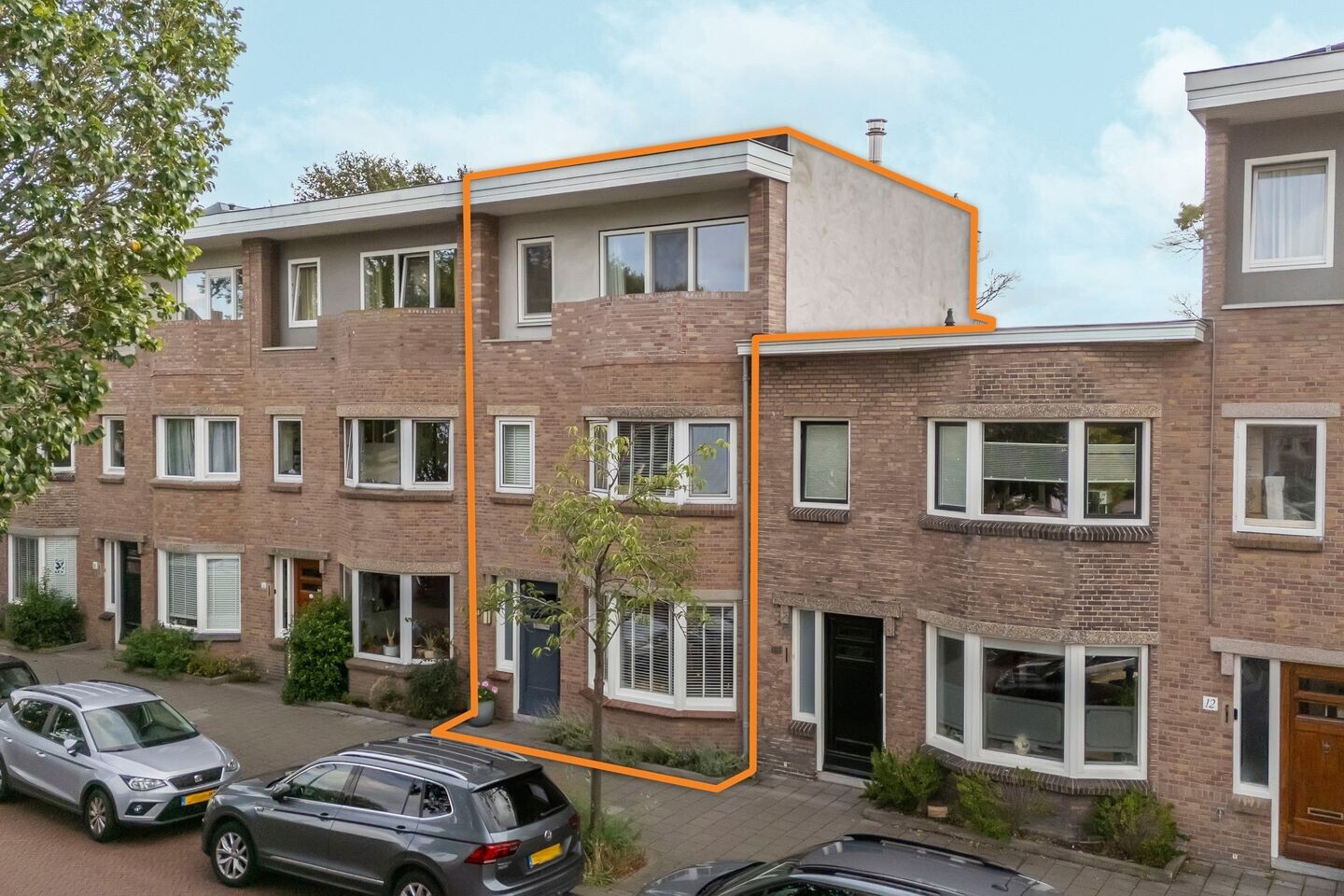 Tussenwoning te koop: Chrysantplein 14, 'S-Gravenhage