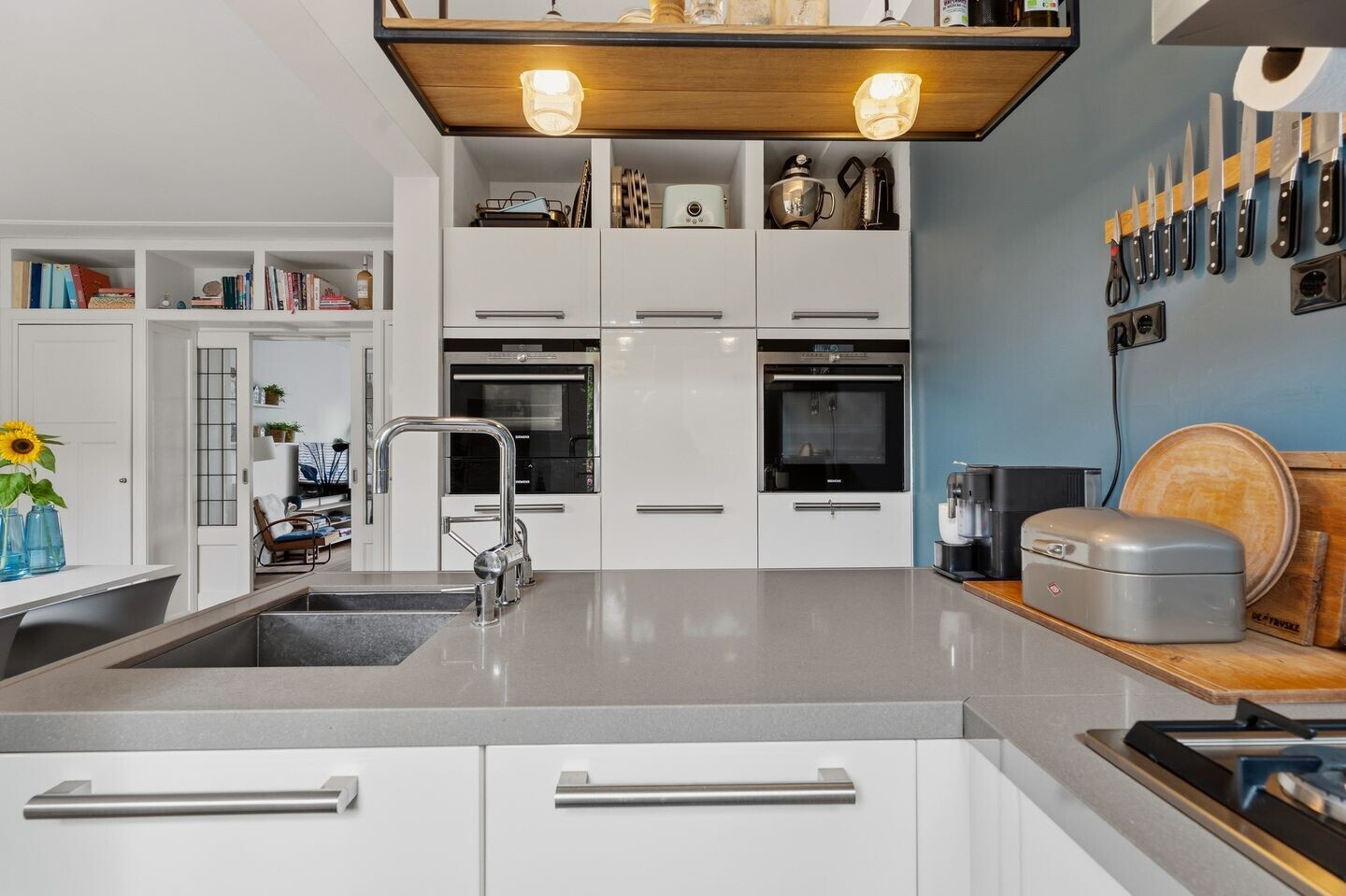 Tussenwoning te koop: Chrysantplein 14, 'S-Gravenhage