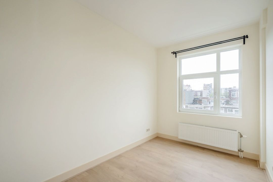 Studio te koop: Thomsonlaan 95E, 'S-Gravenhage