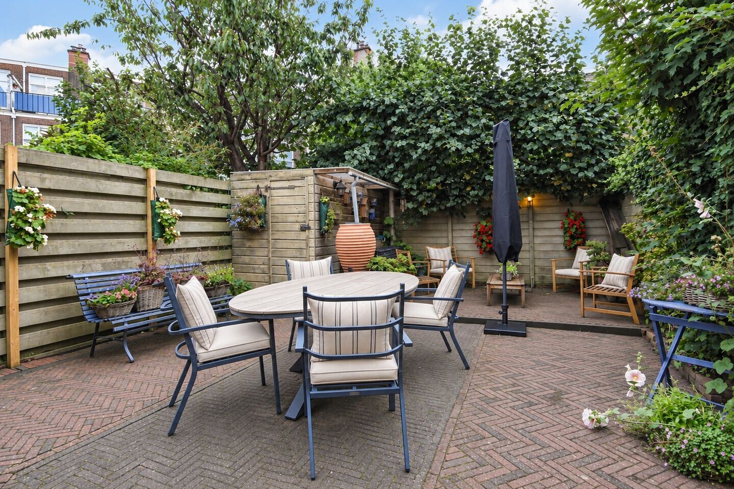 Tussenwoning te koop: Eikstraat 14, 'S-Gravenhage
