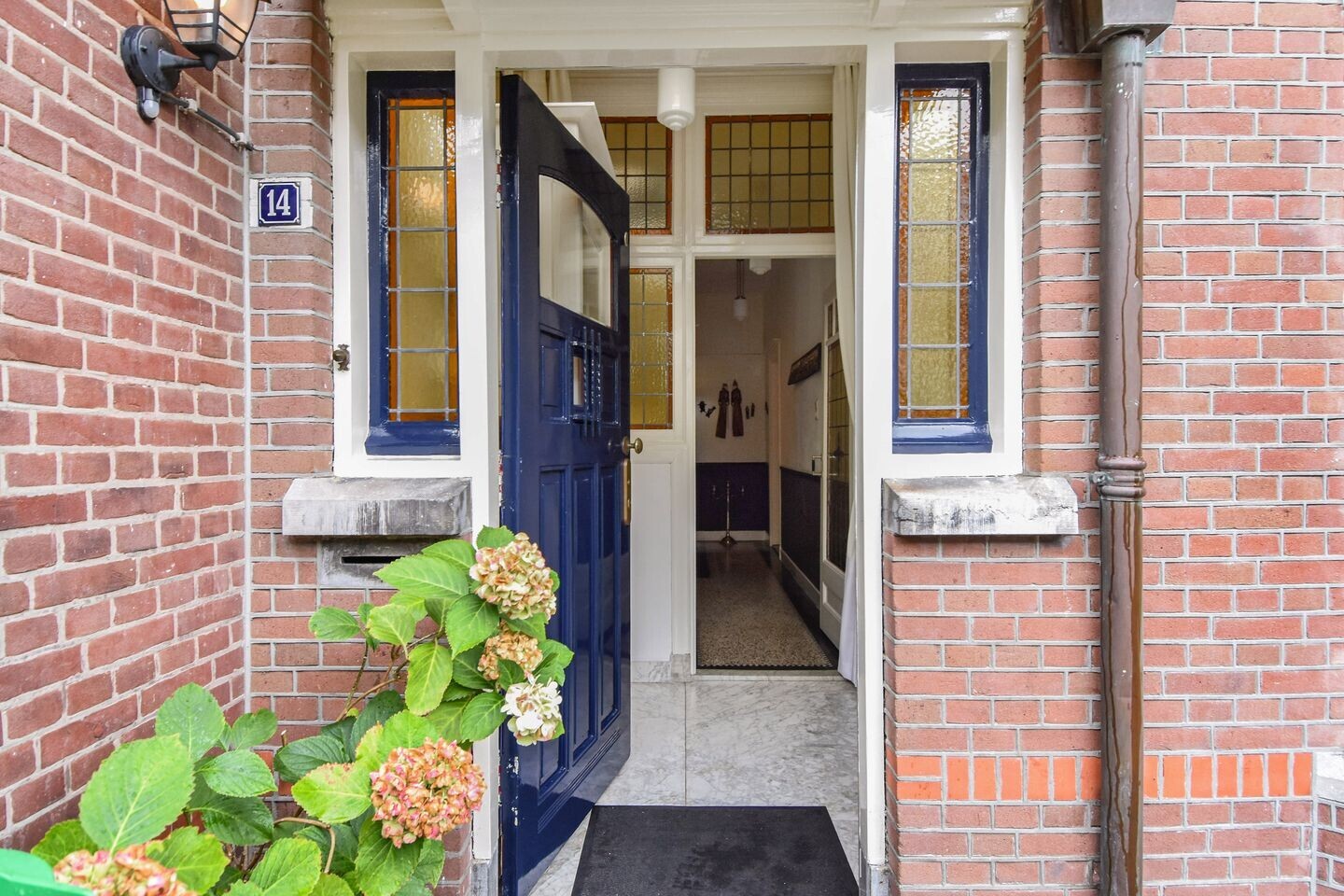 Tussenwoning te koop: Eikstraat 14, 'S-Gravenhage