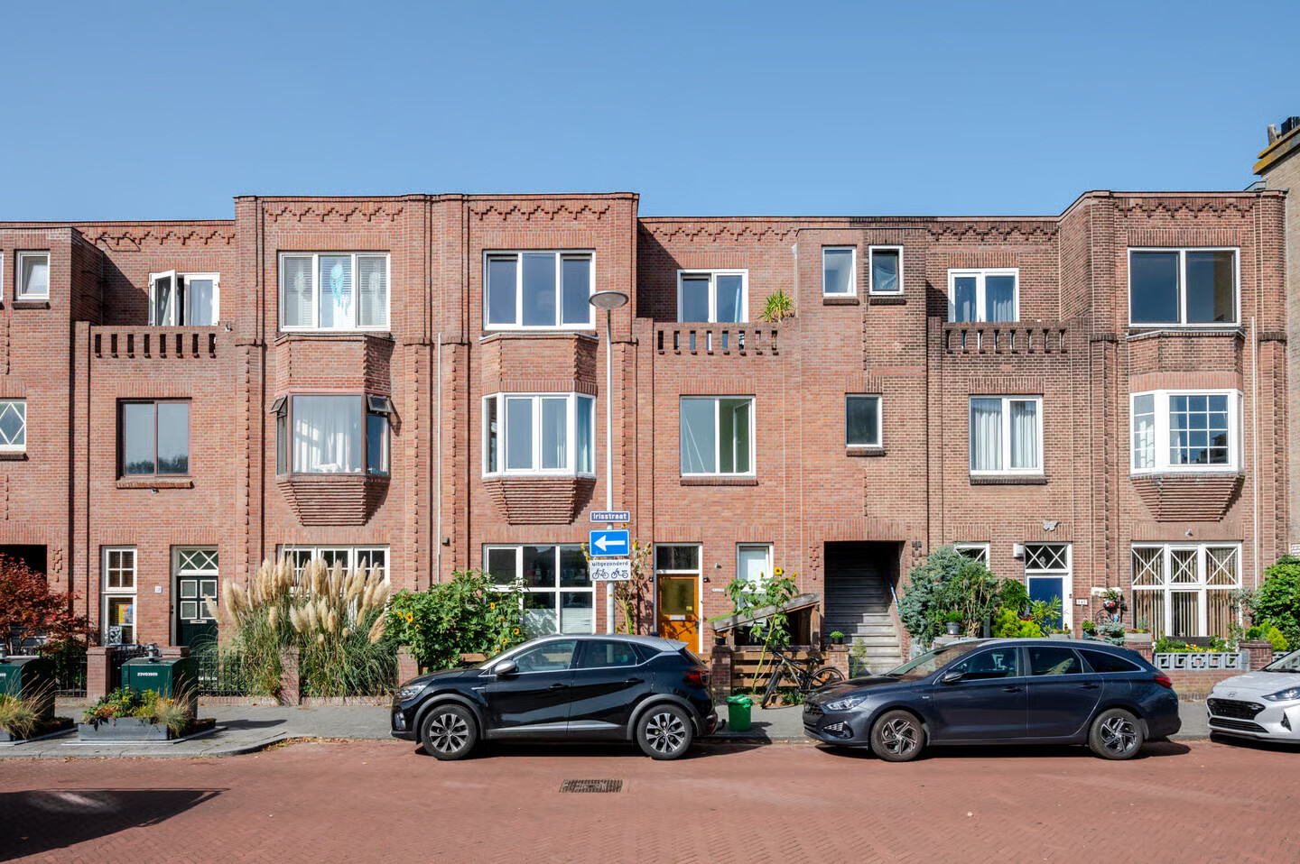 Appartement te koop: Irisstraat 153, 'S-Gravenhage