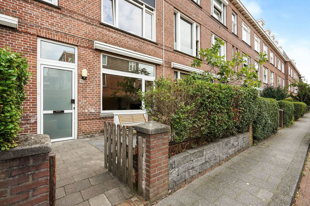 Appartement te koop: Klimopstraat 152, 'S-Gravenhage