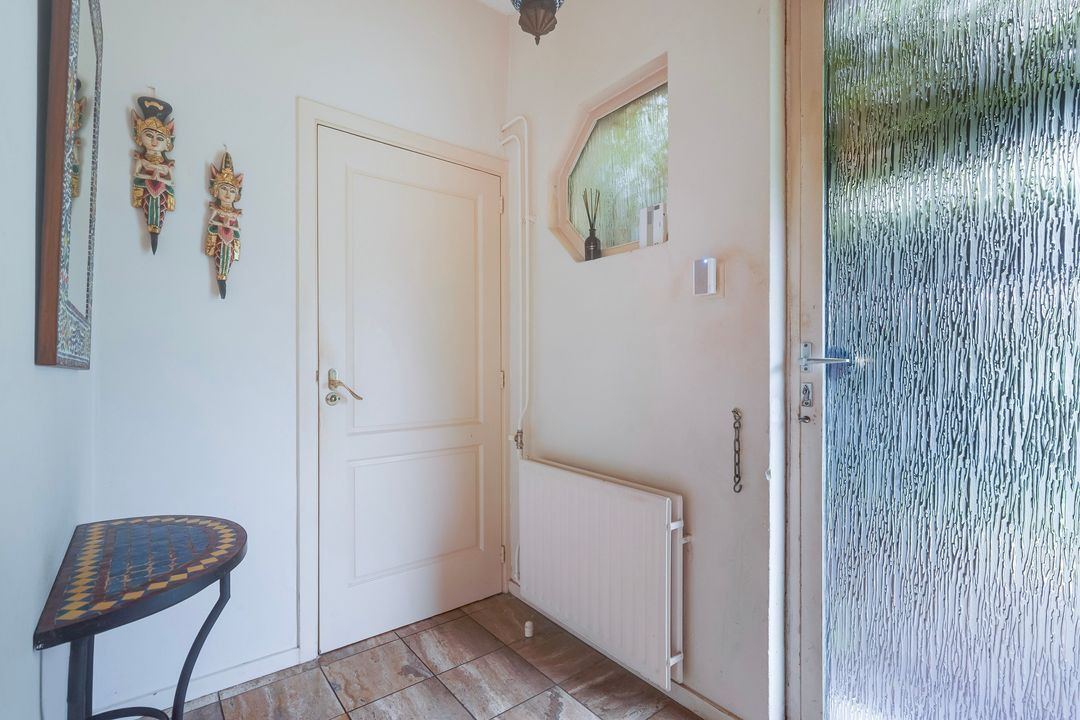 Twee-onder-één-kap te koop: Nieboerweg 216, 'S-Gravenhage