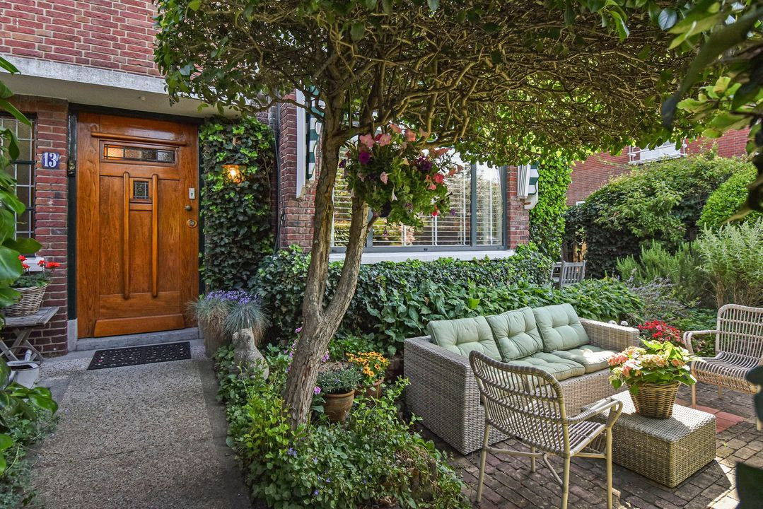Hoekwoning te koop: Kwikstaartlaan 13, 'S-Gravenhage