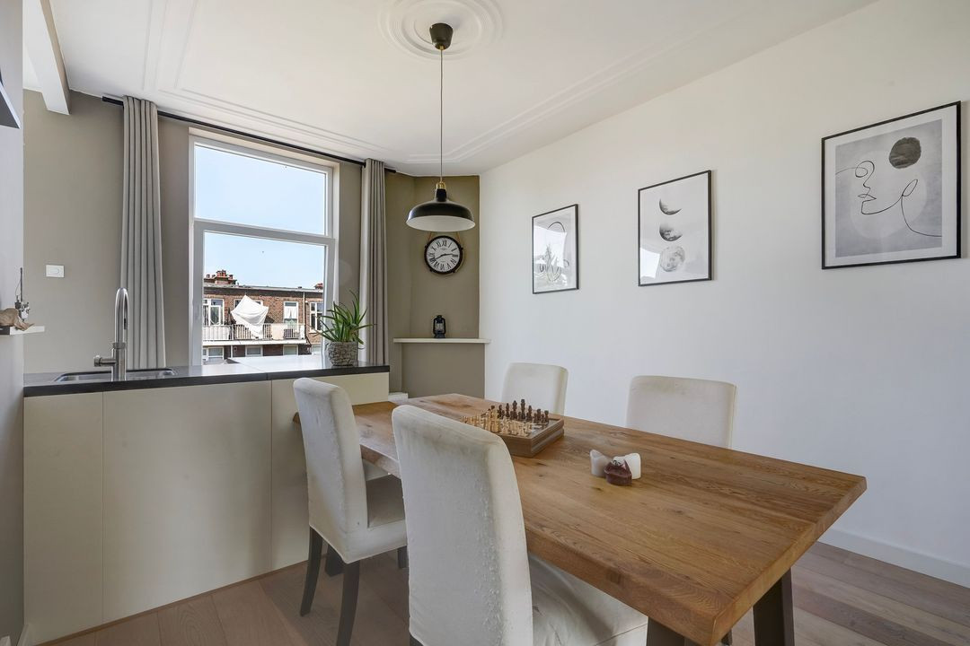 Appartement te koop: Loosduinseweg 1117, 'S-Gravenhage