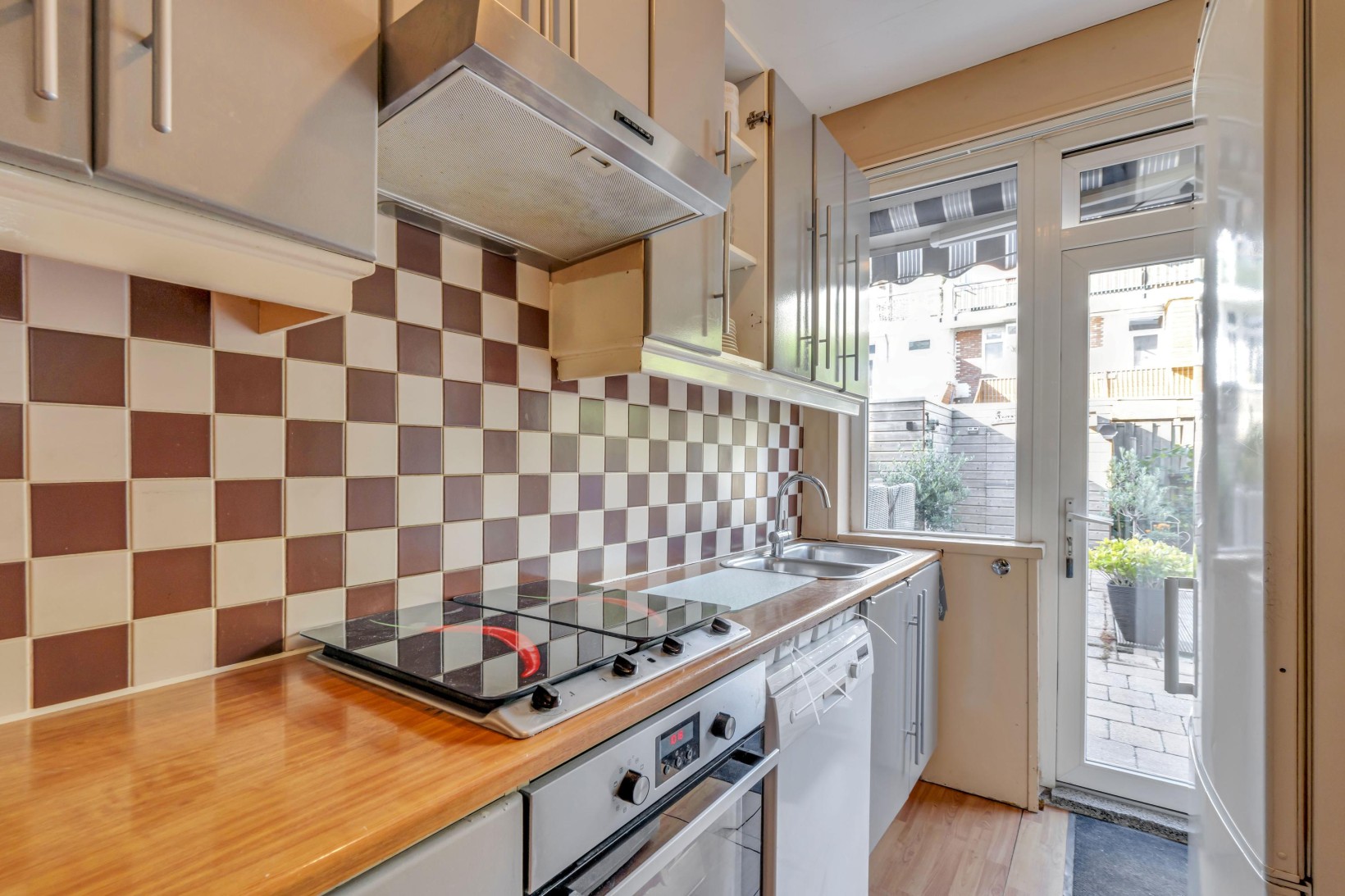 Appartement te koop: Wolfhezestraat 27, 'S-Gravenhage