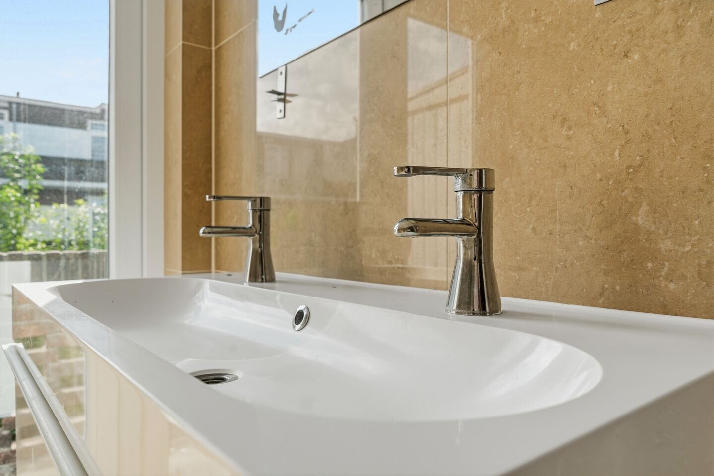 Appartement te koop: Bennekomstraat 3, 'S-Gravenhage