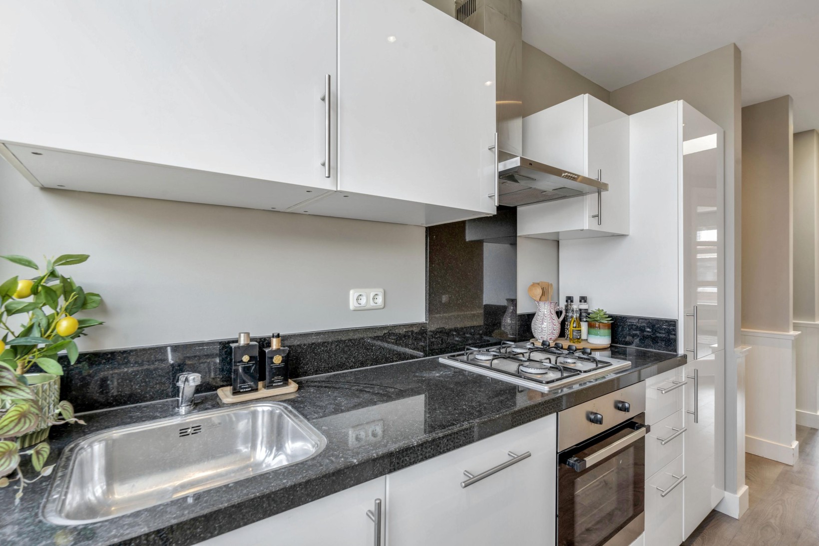 Appartement te koop: Barneveldstraat 65, 'S-Gravenhage