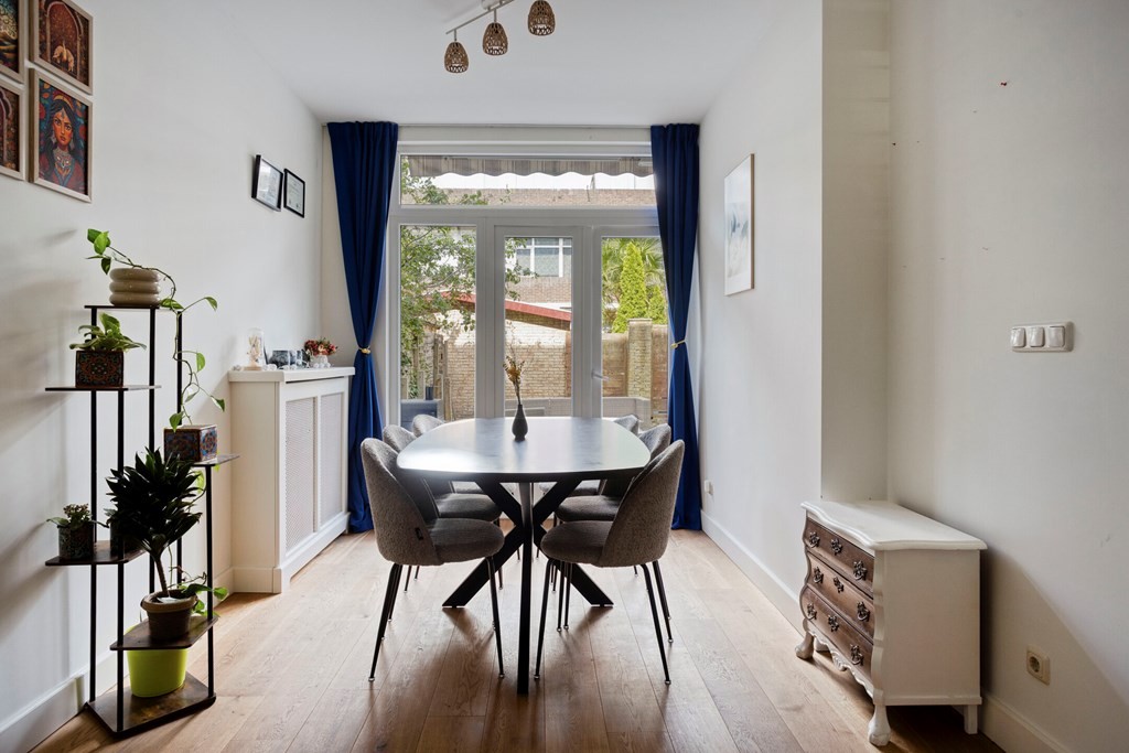 Appartement te koop: Kootwijkstraat 172, 'S-Gravenhage