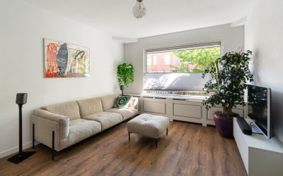 Harderwijks. 125