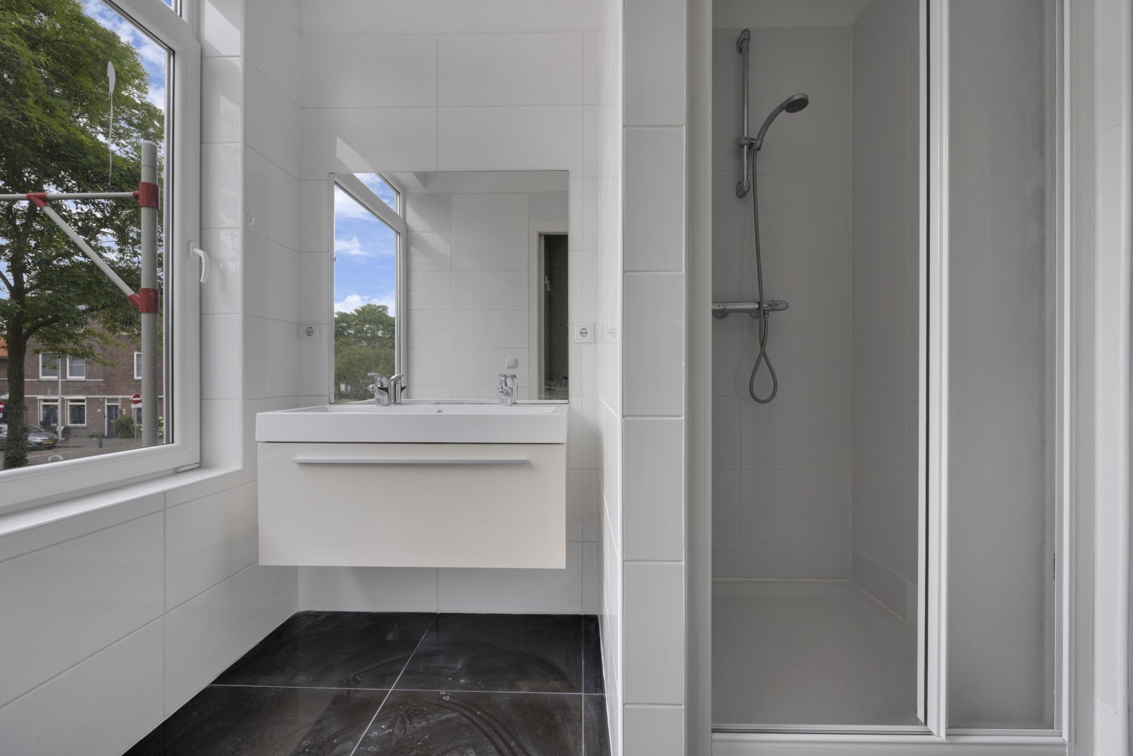 Appartement te koop: Bilthovenselaan 82, 'S-Gravenhage