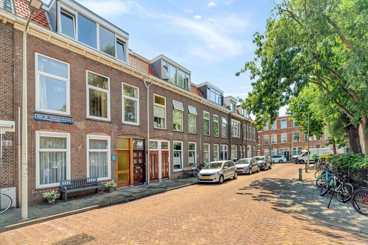 Appartement te koop: Van St. Aldegondeplein 8, 'S-Gravenhage