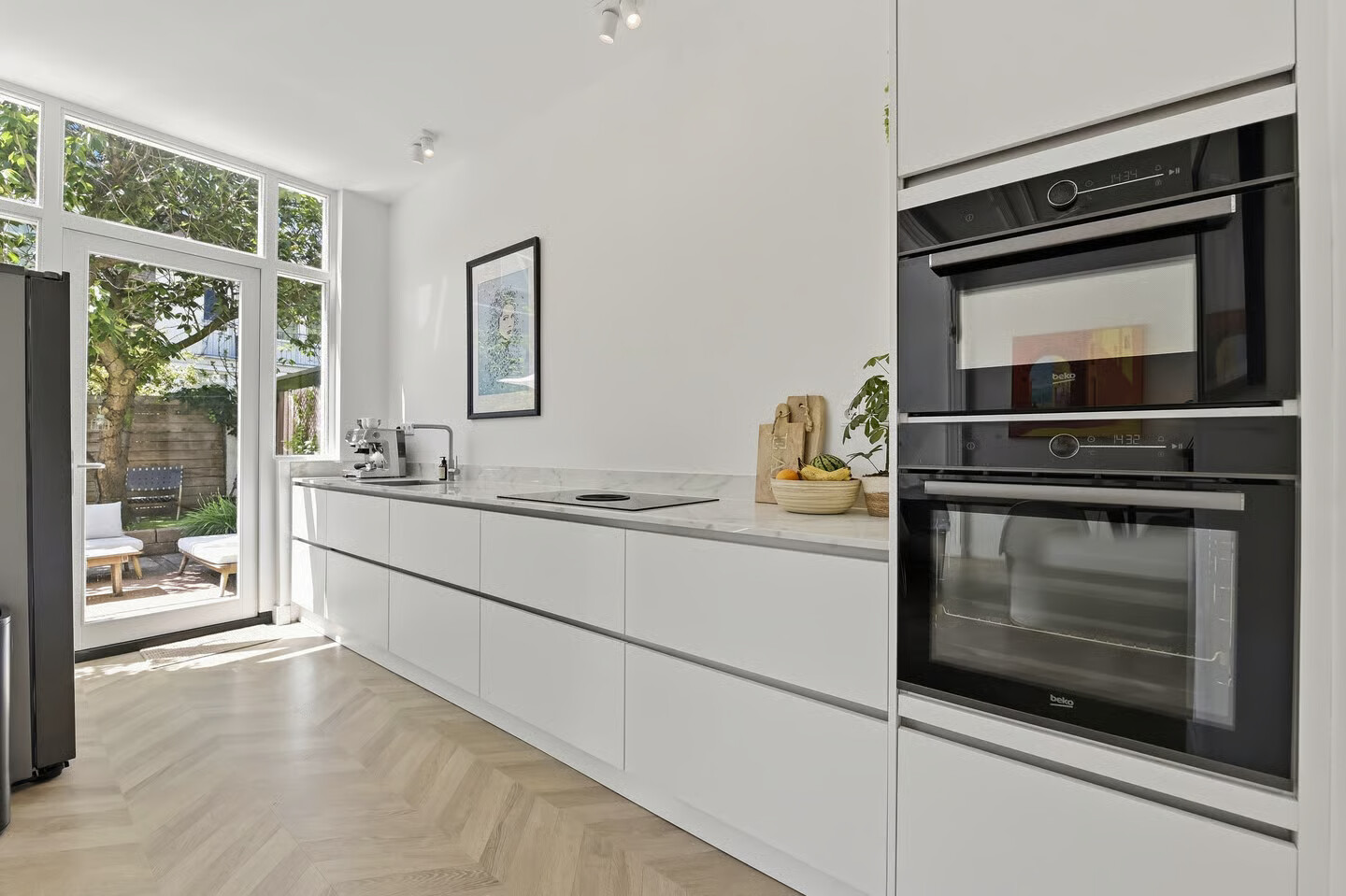 Appartement te koop: Van Lumeystraat 42, 'S-Gravenhage