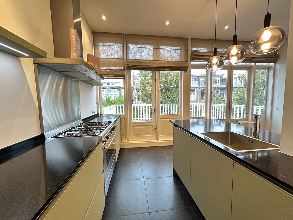 Appartement te huur: Antonie Duyckstraat 183, 'S-Gravenhage