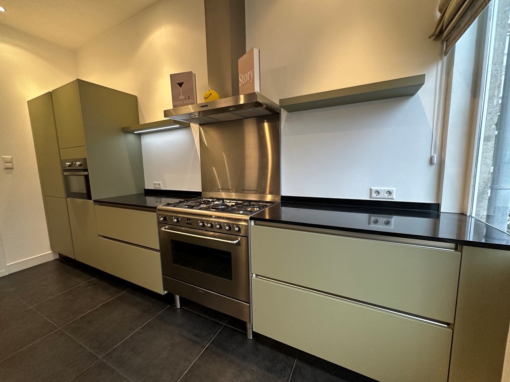 Appartement te huur: Antonie Duyckstraat 183, 'S-Gravenhage