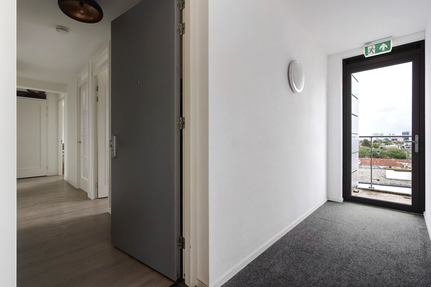 Appartement te koop: Dr. Lelykade 42F, 'S-Gravenhage
