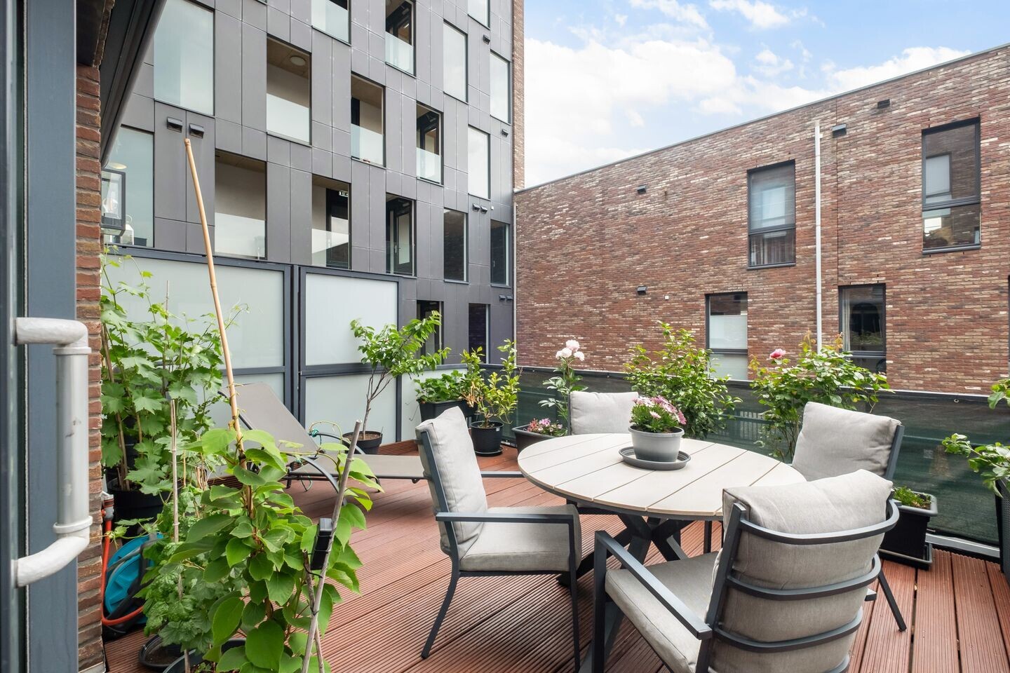 Appartement te koop: Wieringsestraat 260, 'S-Gravenhage