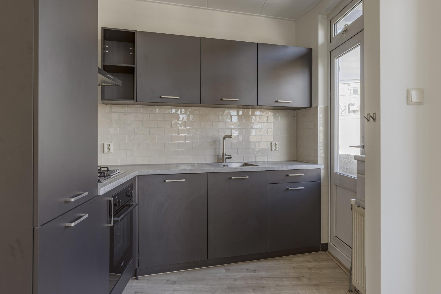 Appartement te koop: Zeeruststraat 222, 'S-Gravenhage