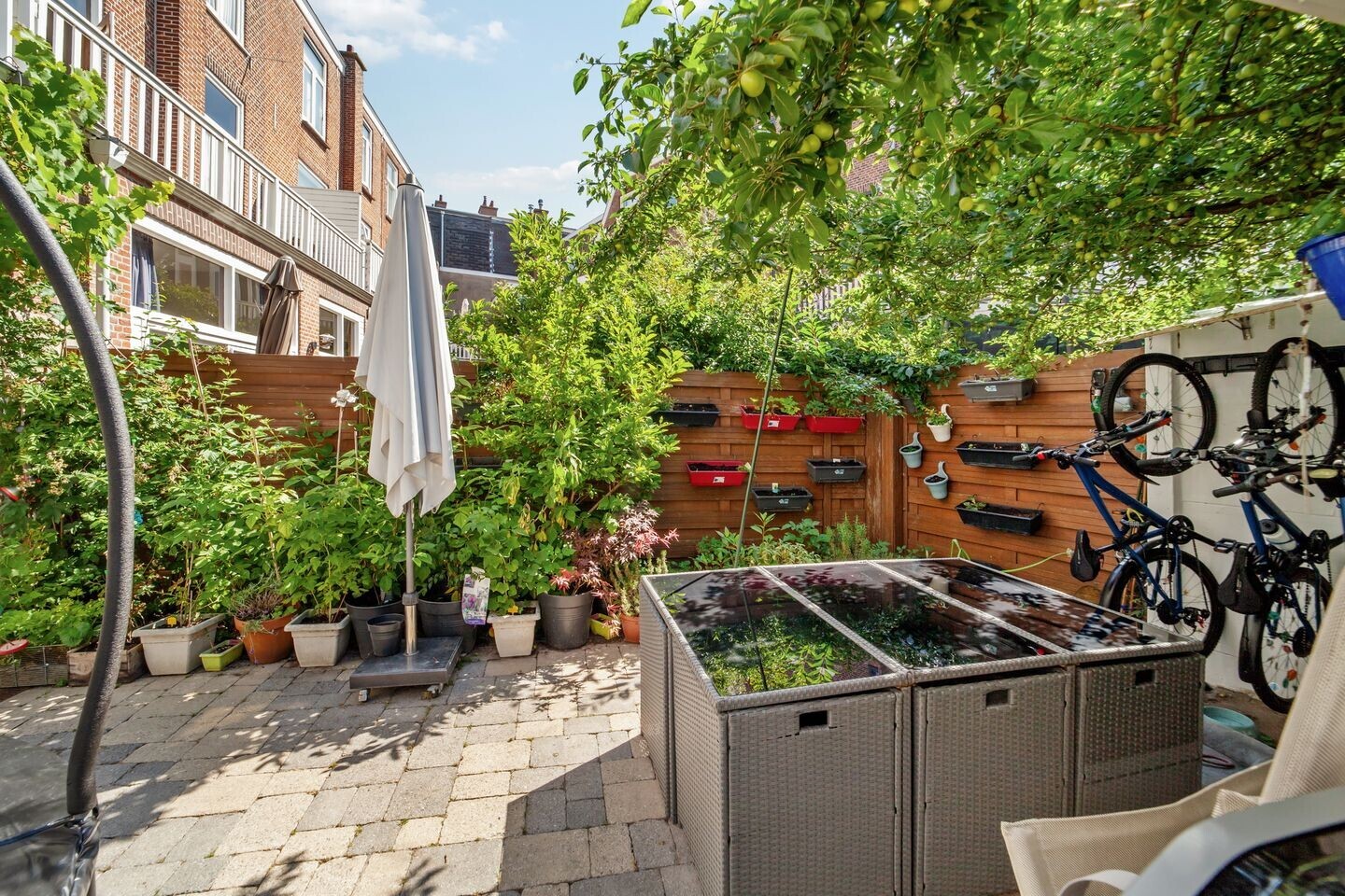 Tussenwoning te koop: Cornelis Jolstraat 12, 'S-Gravenhage