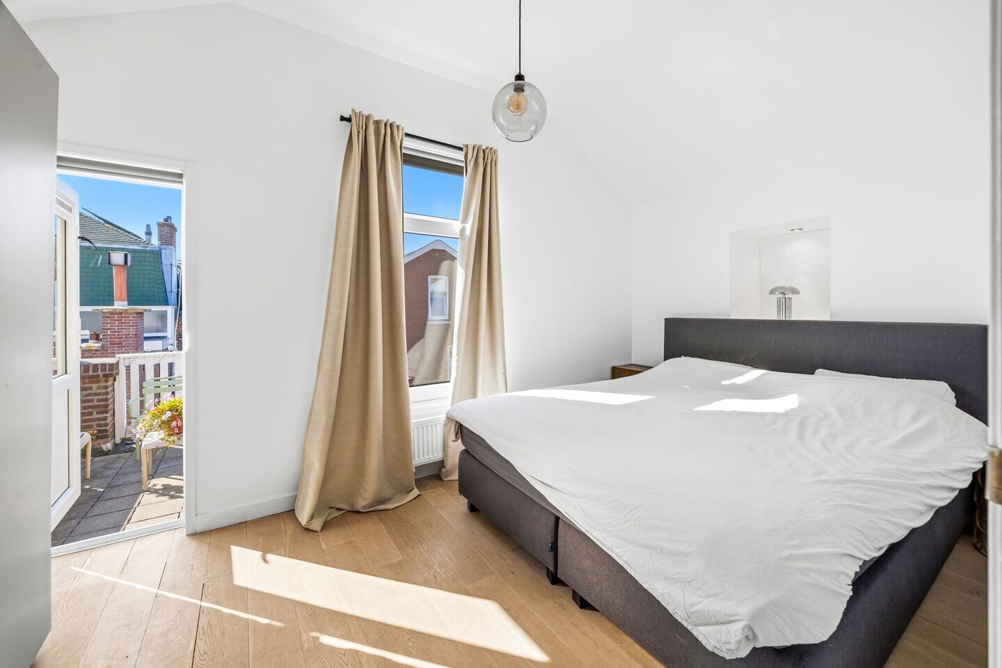 Appartement te koop: Vijzelstraat 177, 'S-Gravenhage