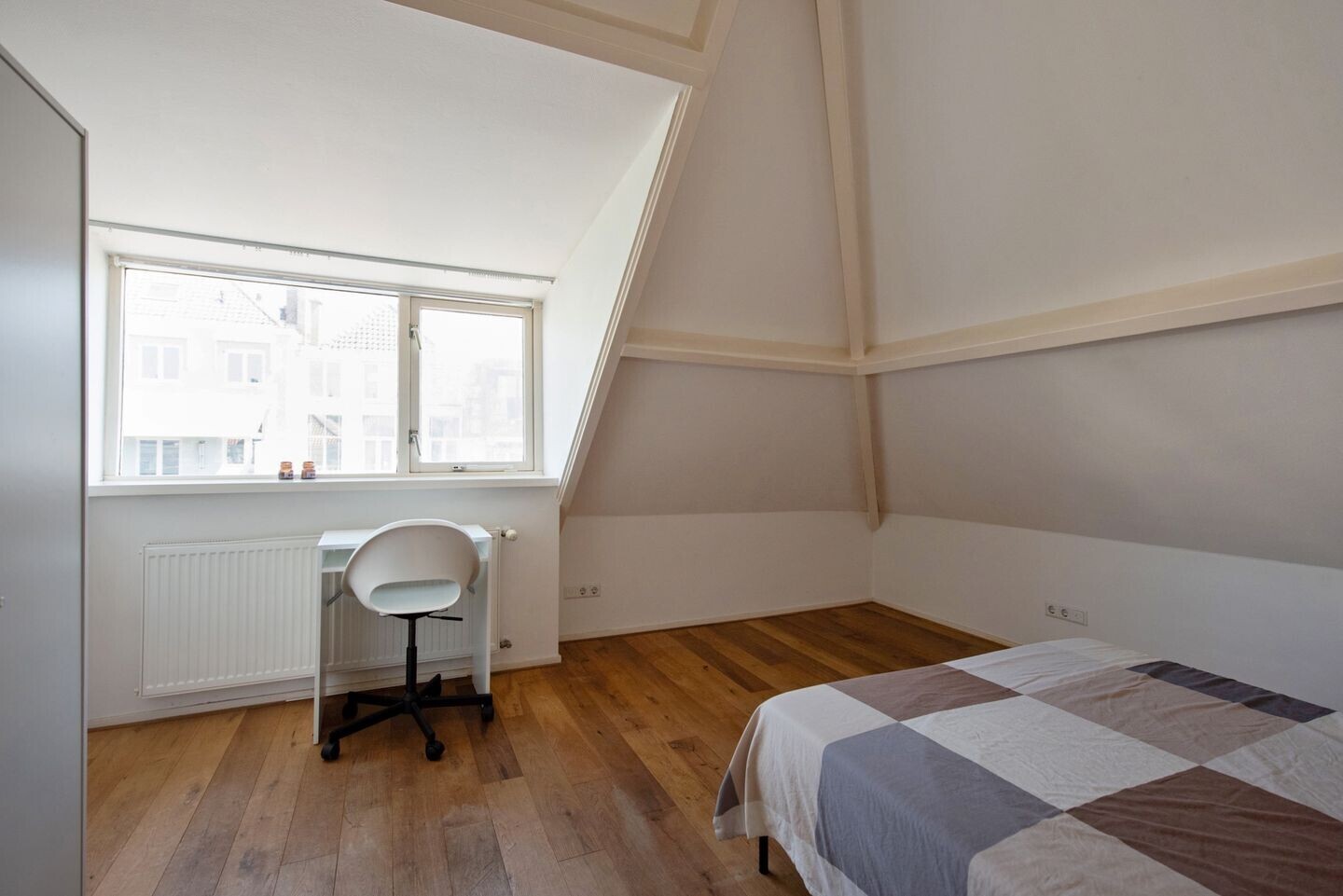Appartement te koop: Sumatrastraat 271, 'S-Gravenhage
