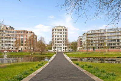 Burgemeester De Monchyplein 228