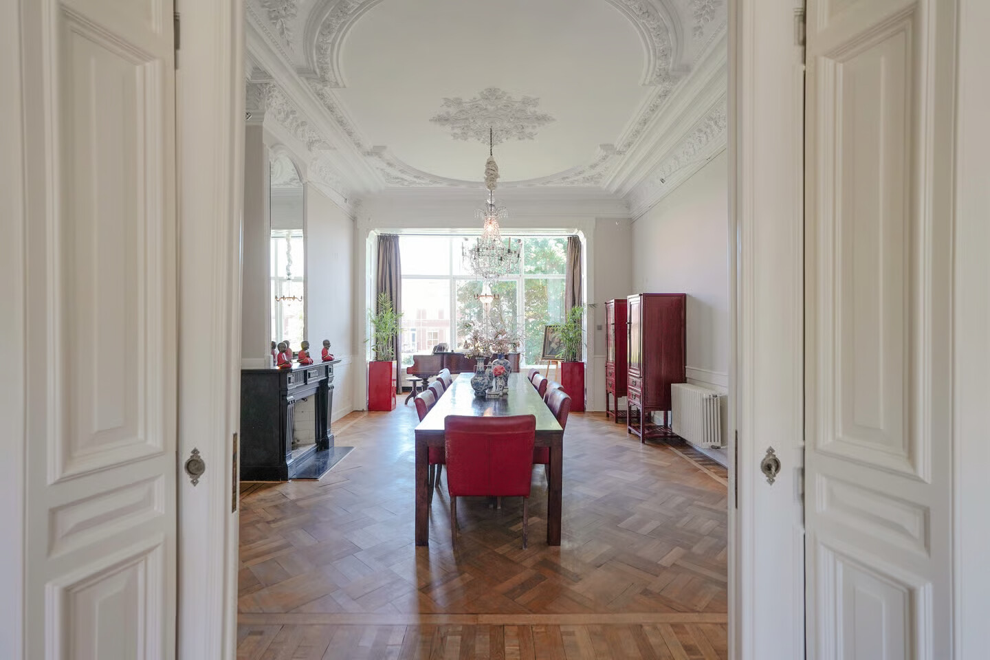 Tussenwoning te koop: Surinamestraat 21, 'S-Gravenhage