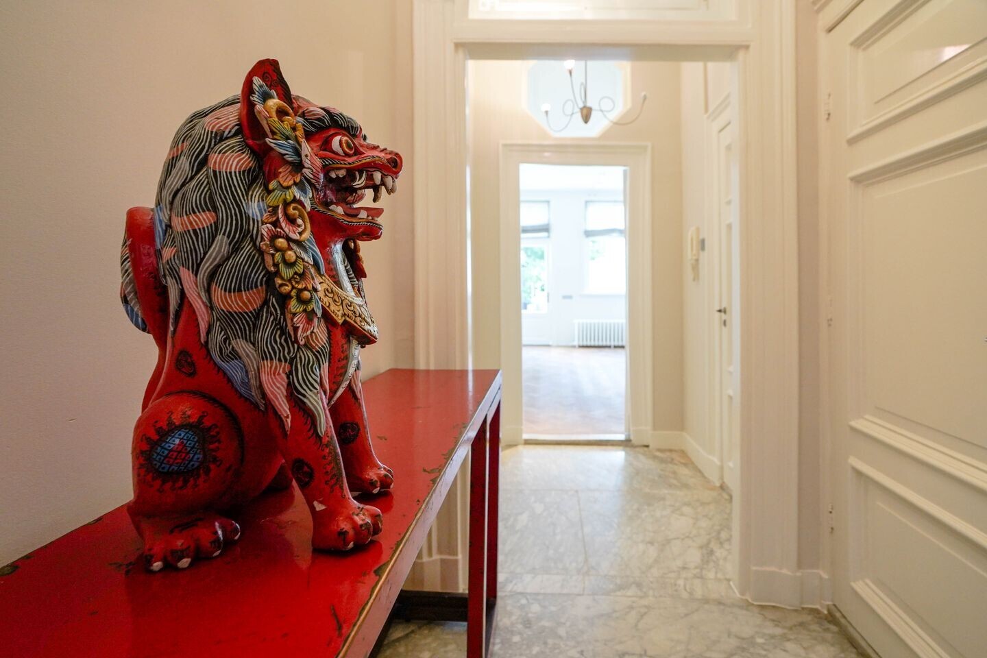 Tussenwoning te koop: Surinamestraat 21, 'S-Gravenhage