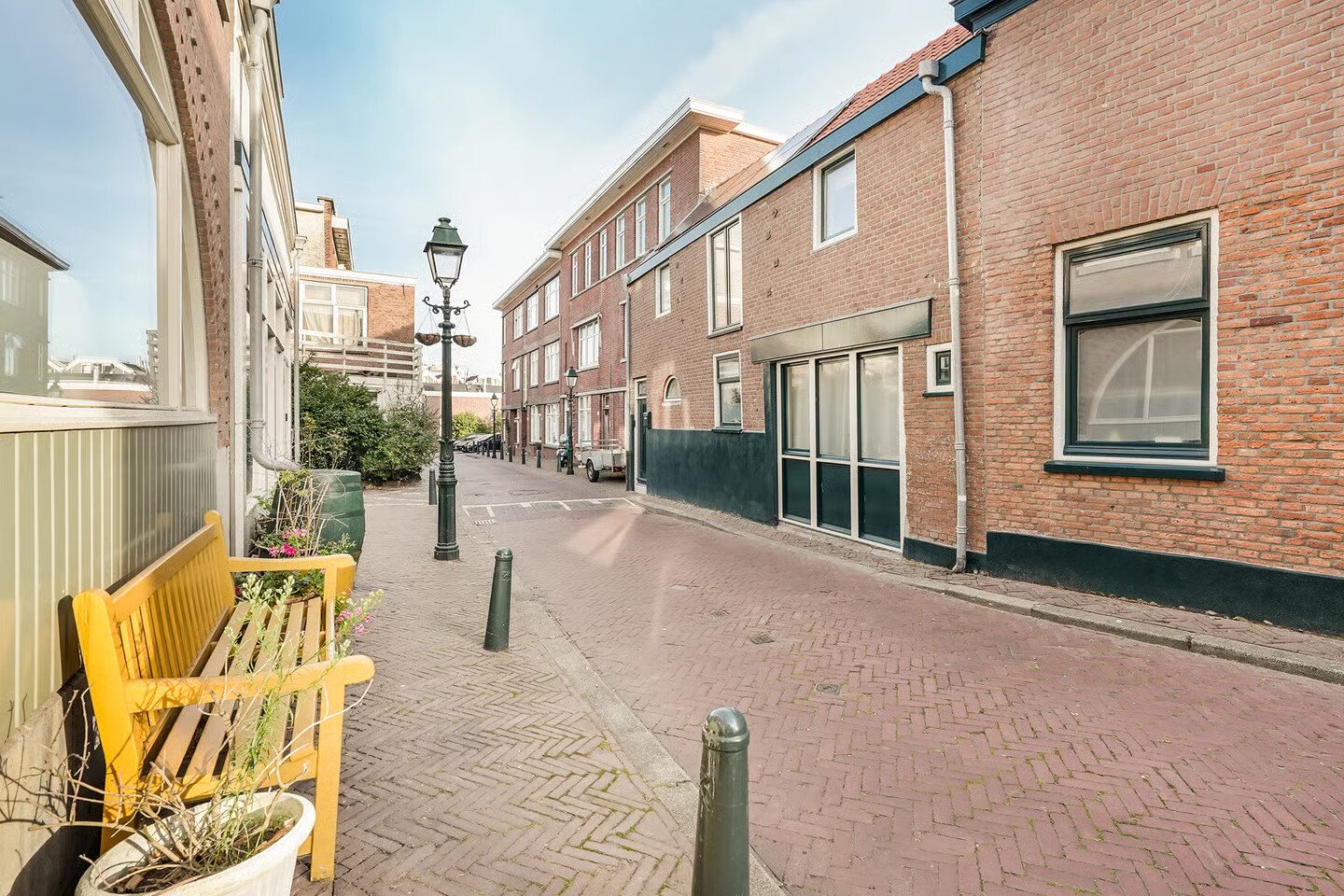 Twee-onder-één-kap te koop: Werfstraat 255, 'S-Gravenhage