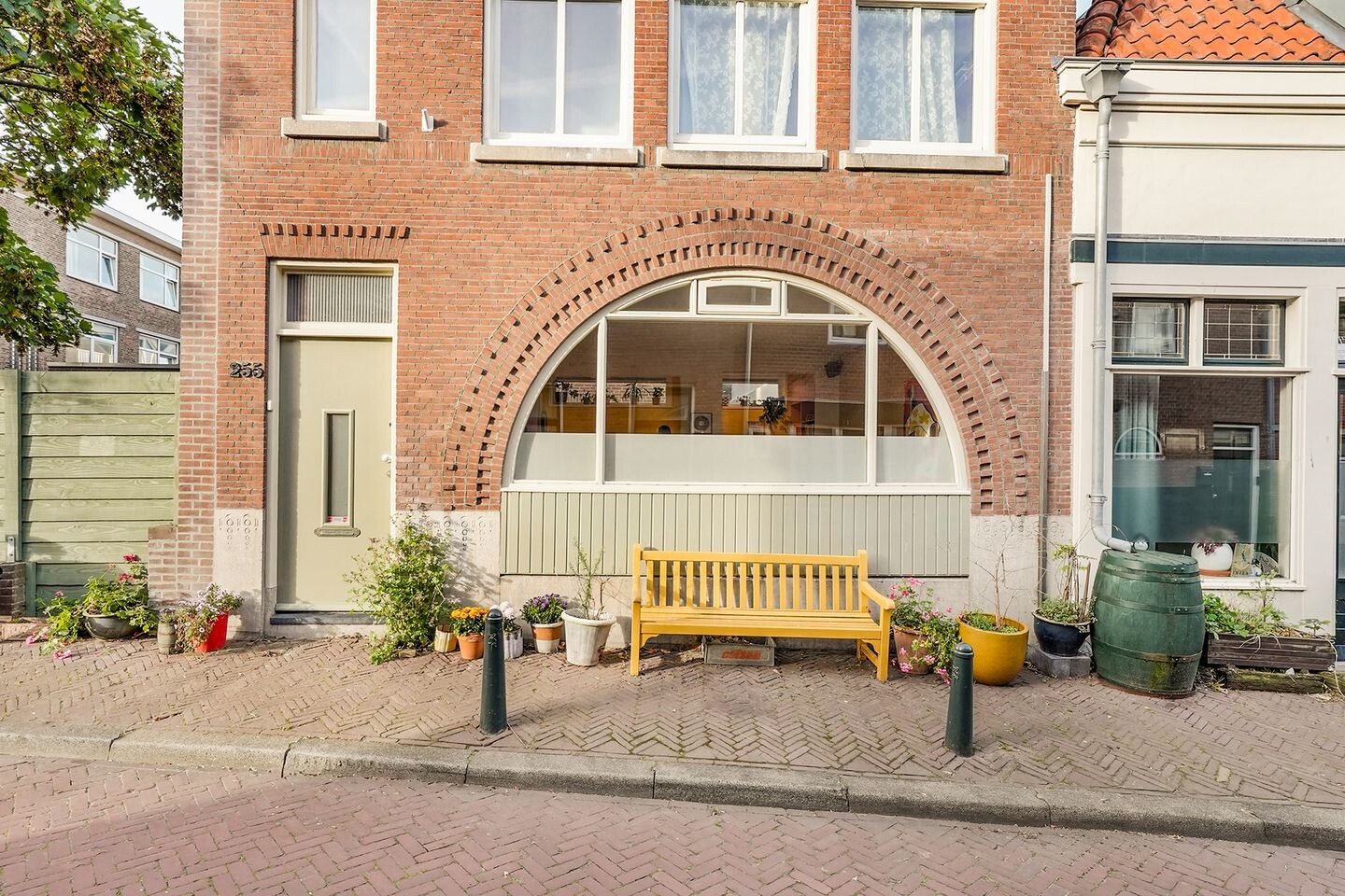 Twee-onder-één-kap te koop: Werfstraat 255, 'S-Gravenhage