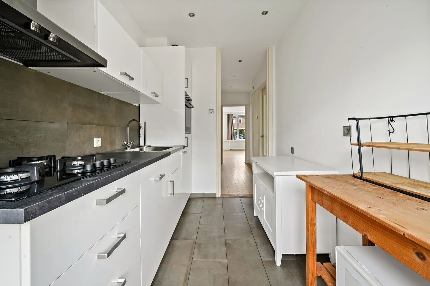 Appartement te koop: Gevers Deynootweg 43C, 'S-Gravenhage