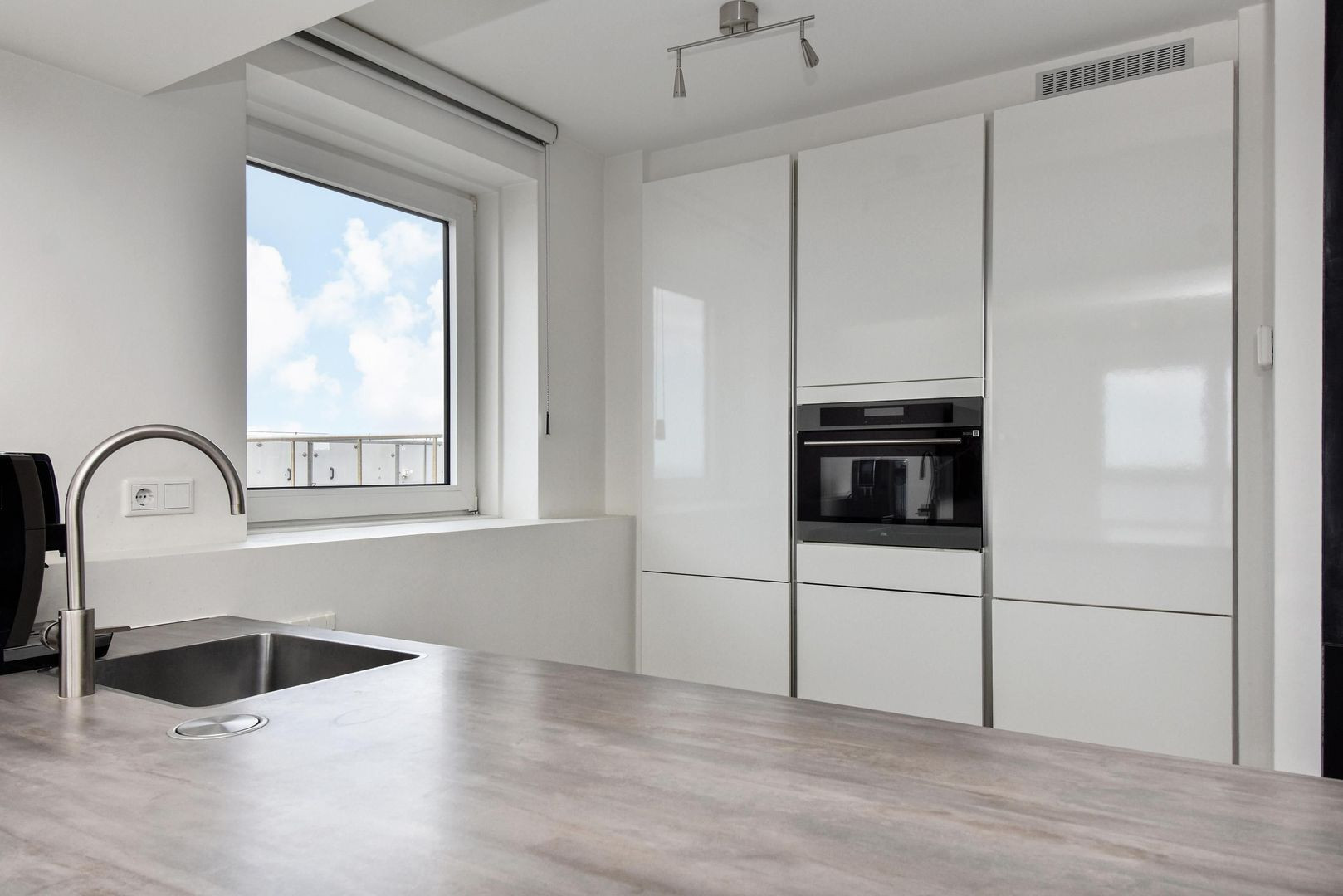 Appartement te koop: Gevers Deynootweg 766, 'S-Gravenhage
