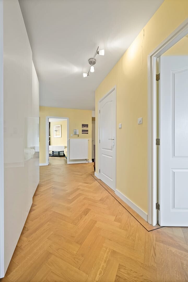 Appartement te koop: Gevers Deynootplein 218, 'S-Gravenhage