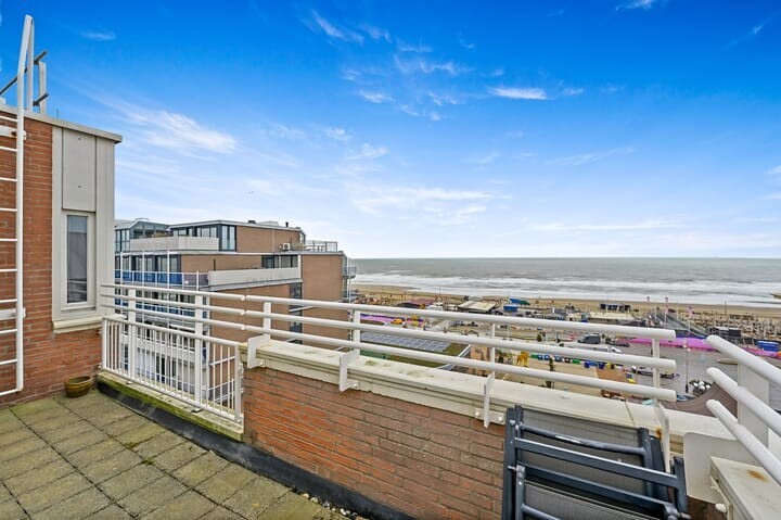 Appartement te koop: Gevers Deynootplein 218, 'S-Gravenhage