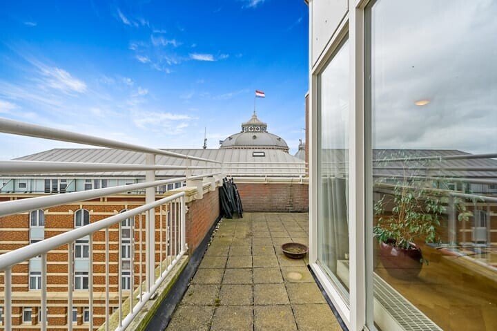 Appartement te koop: Gevers Deynootplein 218, 'S-Gravenhage