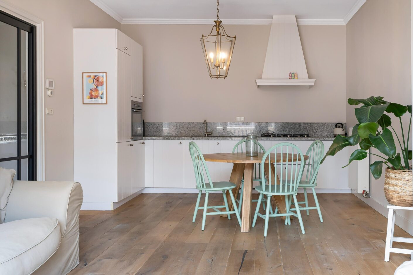 Appartement te koop: Dirk Hoogenraadstraat 112, 'S-Gravenhage