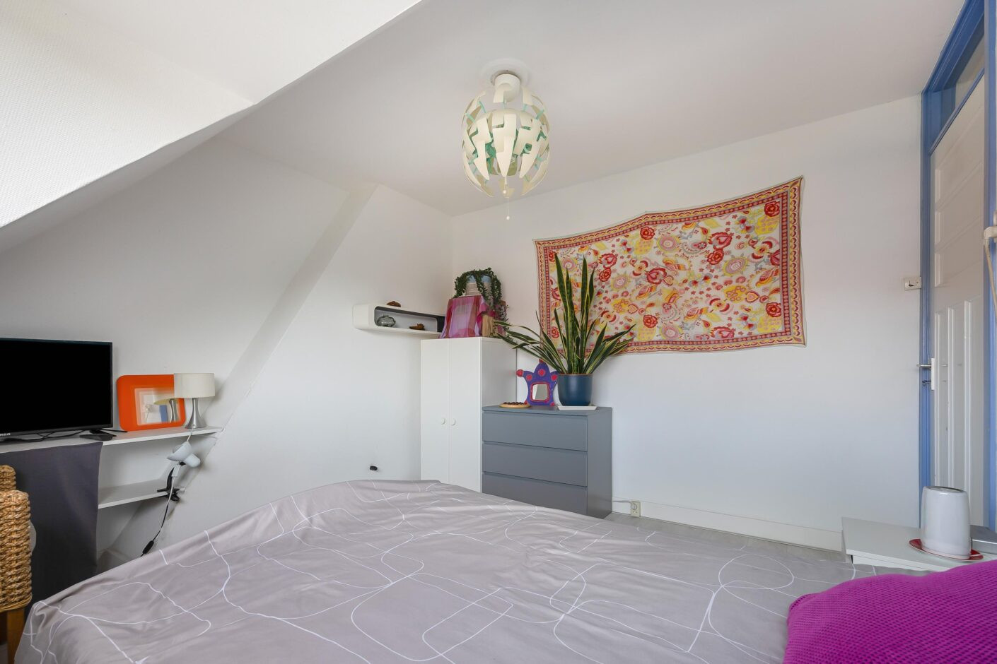 Appartement te koop: Hasseltsestraat 37, 'S-Gravenhage