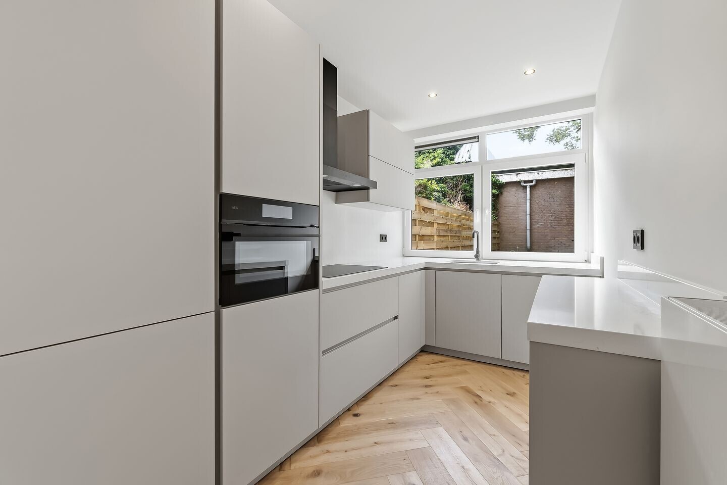 Appartement te koop: Harstenhoekweg 71A, 'S-Gravenhage