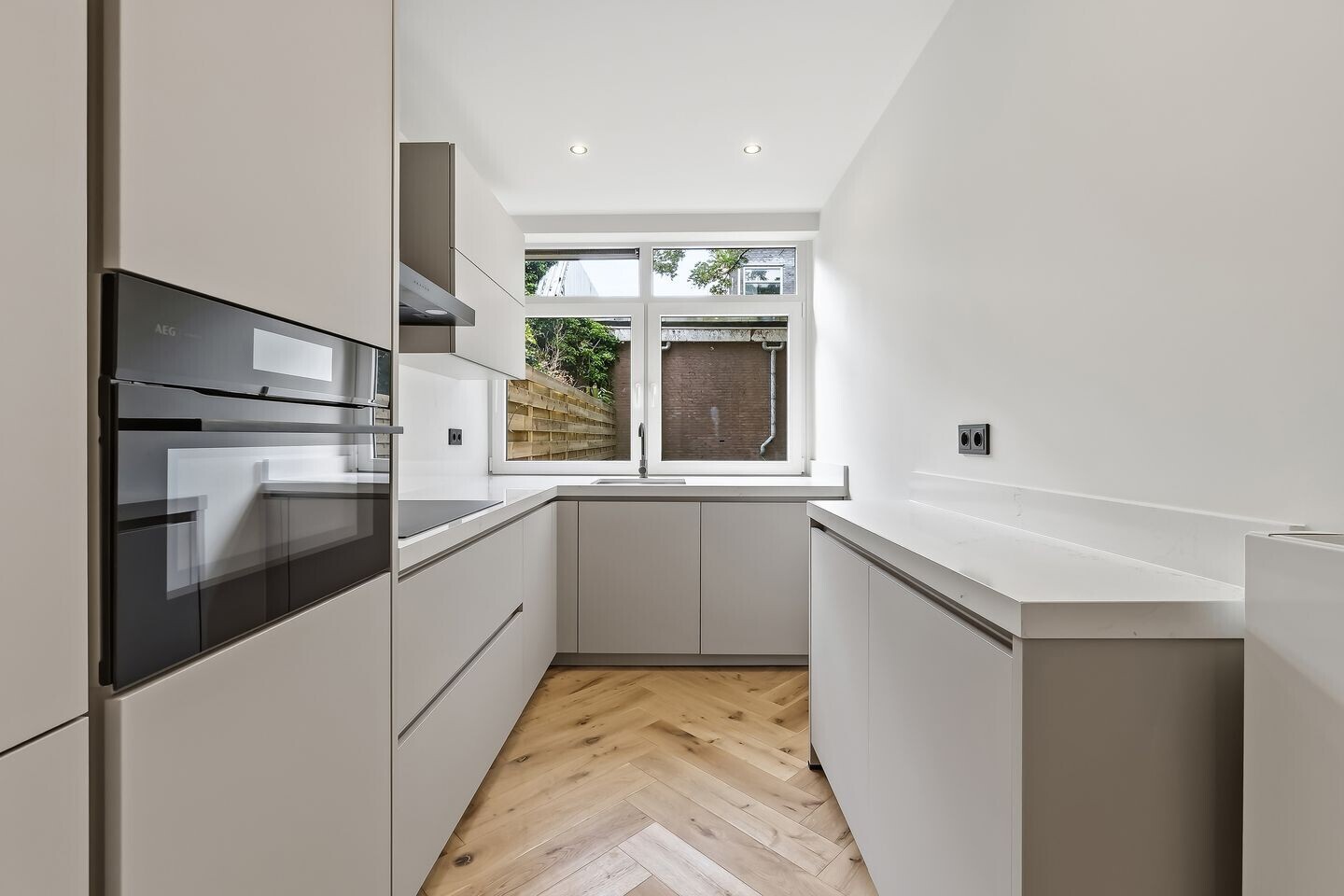 Appartement te koop: Harstenhoekweg 71A, 'S-Gravenhage