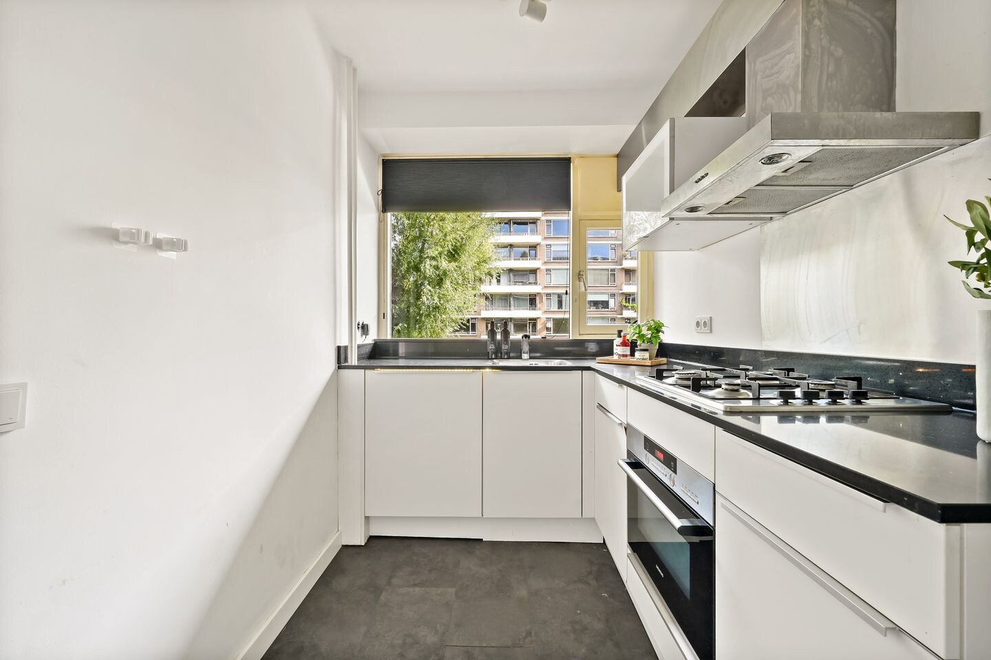 Appartement te koop: Zwedenburg 118, 'S-Gravenhage