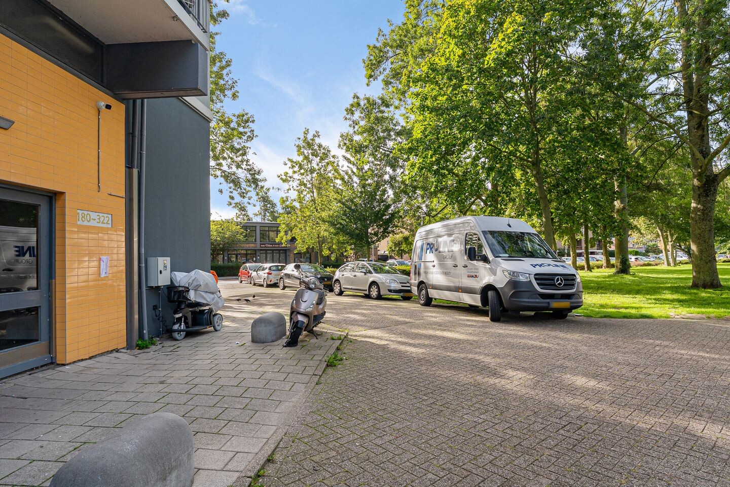 Appartement te koop: Elviraland 220, 'S-Gravenhage