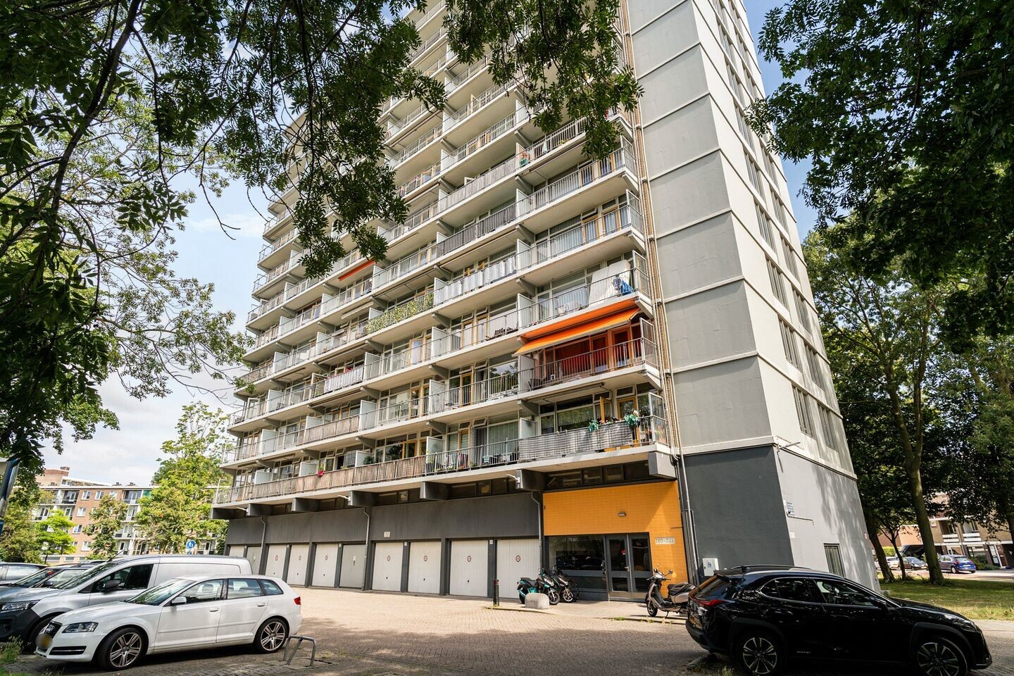 Appartement te koop: Elviraland 220, 'S-Gravenhage