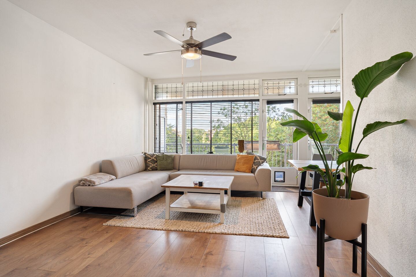 Appartement te koop: Elviraland 220, 'S-Gravenhage