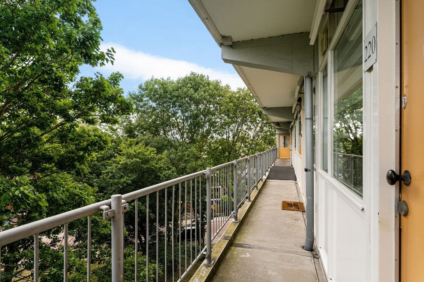 Appartement te koop: Elviraland 220, 'S-Gravenhage