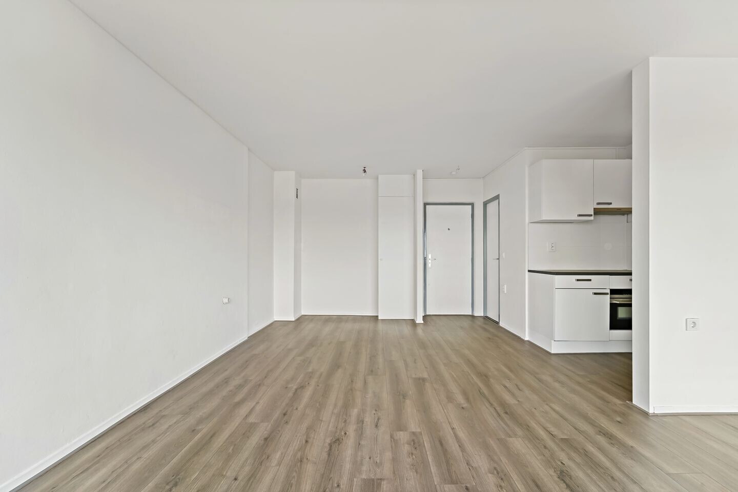 Studio te koop: Roggekamp 527, 'S-Gravenhage