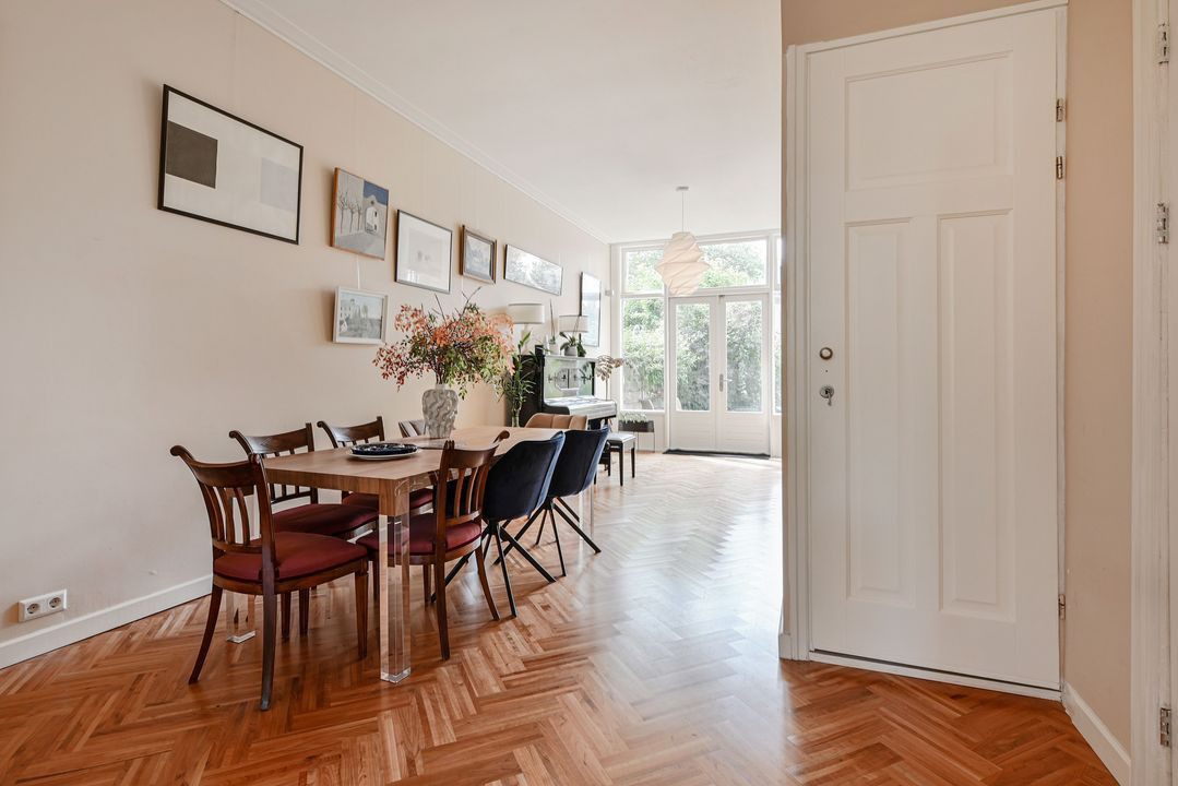 Appartement te koop: Laan van Nieuw-Oost-Indië 265, 'S-Gravenhage
