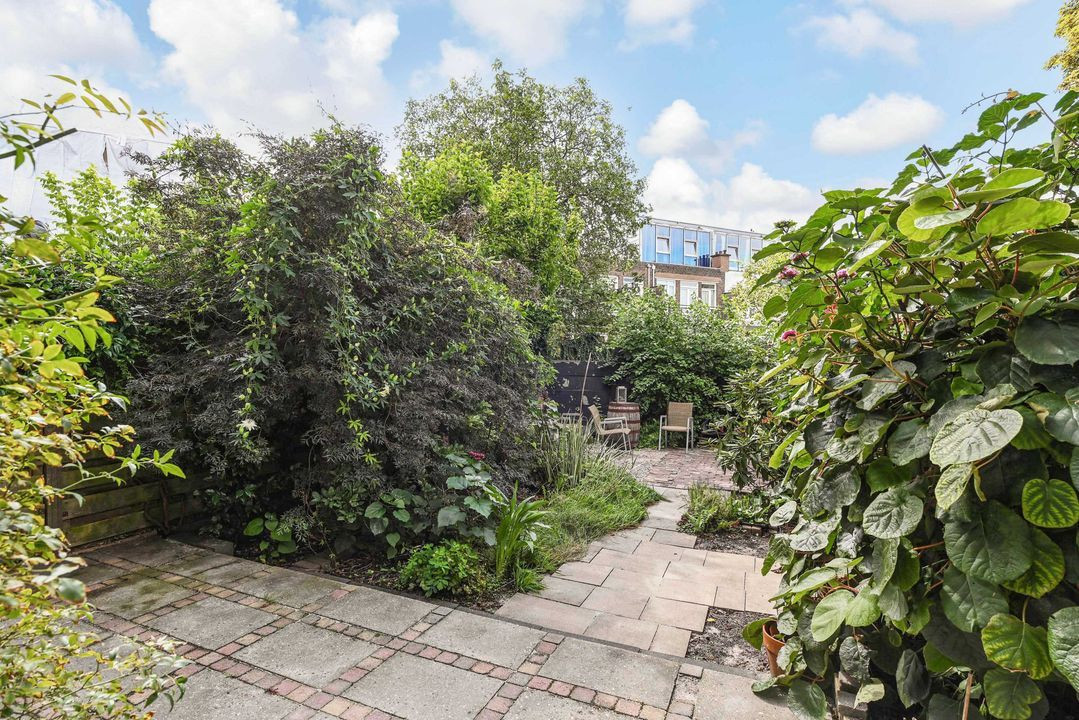 Appartement te koop: Laan van Nieuw-Oost-Indië 265, 'S-Gravenhage
